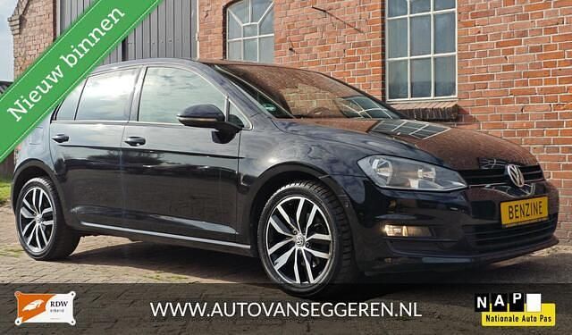 Occasion VW Golf VII Comfortline 105 PK (77 kW) 2014 Zwart Hatchback