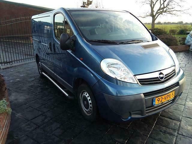 Occasion Opel Vivaro 114 PK (83 kW) 2008 Blauw MPV