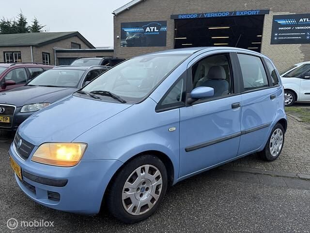 Occasion Fiat Idea Dynamic 95 PK (69 kW) 2004 Blauw MPV
