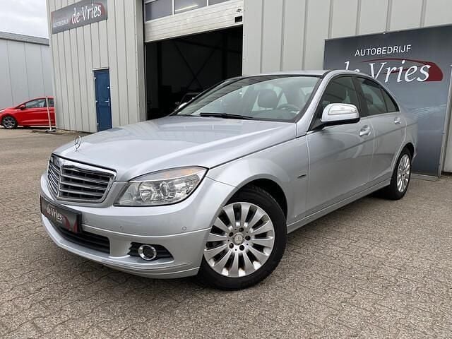 Grijs Gebruikt 2008 Mercedes C180 Elegance Sedan | € 6.450 (Eerlijke prijs) - Afbeelding 1/4