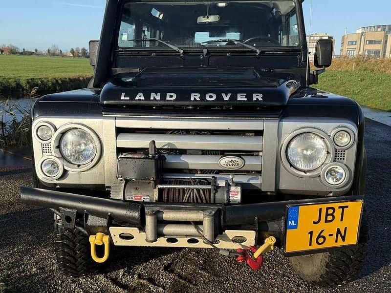 Occasion Land Rover Defender SE 122 PK (89 kW) 2008 Zwart Stationwagen