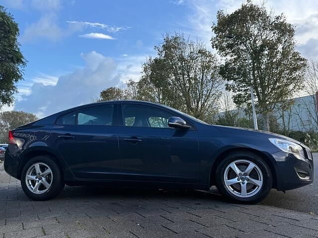 Occasion Volvo S60 Kinetic 180 PK (132 kW) 2011 Blauw Sedan
