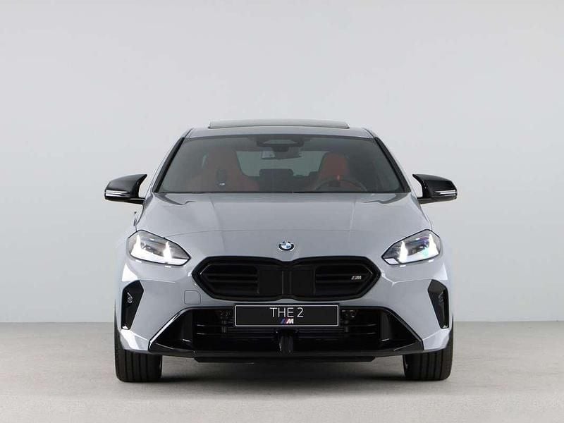Nieuw BMW M235 Comfort Edition 300 PK (220 kW) 2025 Grijs, metallic lak Coupé