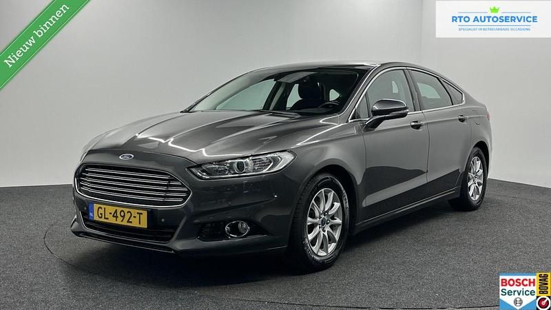 Occasion Ford Mondeo Titanium 2015 Grijs Hatchback