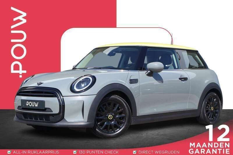Grijs Gebruikt 2022 Mini ONE Business Hatchback | € 18.400 (Eerlijke prijs) - Afbeelding 1/4
