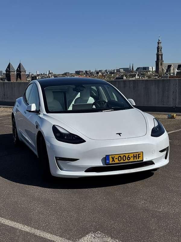 Gebruikt 2022 Tesla Model 3 Performance Sedan | € 32.000 (Eerlijke prijs) - Afbeelding 1/2
