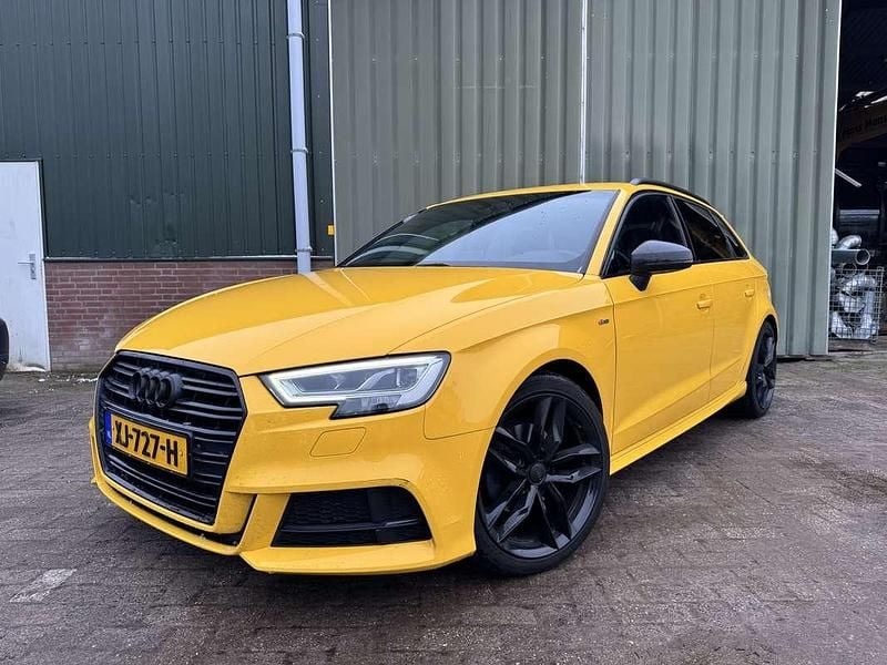 Occasion Audi A3 S-Line 150 PK (110 kW) 2019 Geel Hatchback