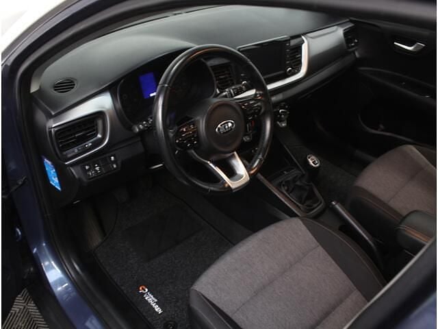 Occasion Kia Stonic 120 PK (88 kW) 2018 Blauw (metallic) SUV