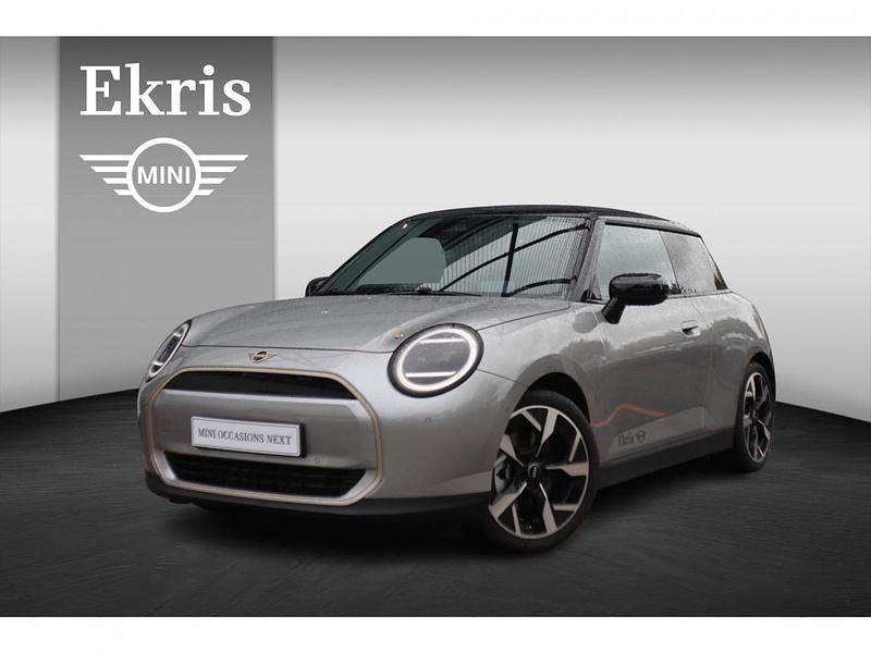 Occasion Mini Cooper 135 kW (184 PK) 2025 Melting silver ||| Hatchback