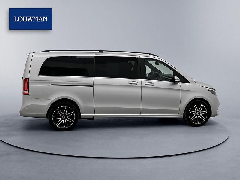 Occasion Mercedes V250 AMG 190 PK (139 kW) 2023 Zilver MPV