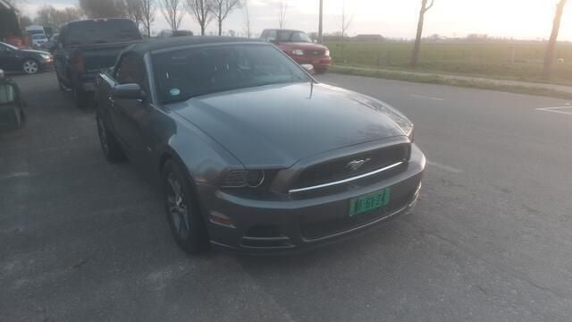 Grijs Gebruikt 2014 Ford Mustang GT Cabriolet | € 20.999 - Afbeelding 1/4