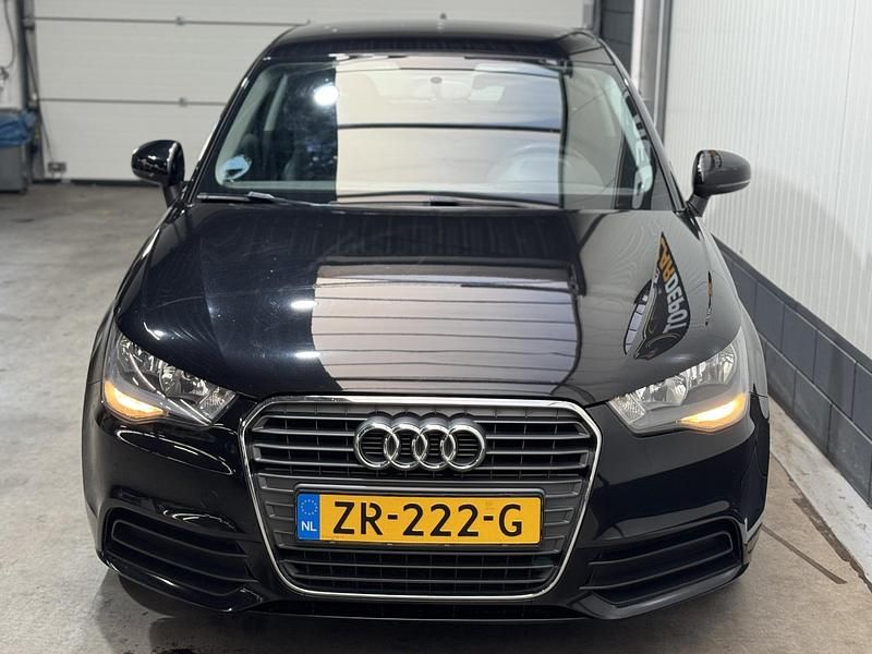 Occasion Audi A1 Attraction 86 PK (63 kW) 2011 Zwart Hatchback