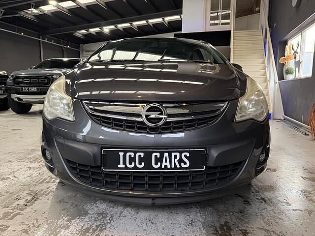 Occasion Opel Corsa Edition 86 PK (63 kW) 2012 Grijs Hatchback