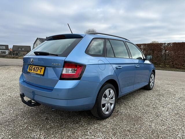 Occasion Skoda Fabia First Edition 90 PK (66 kW) 2015 Blauw Stationwagen