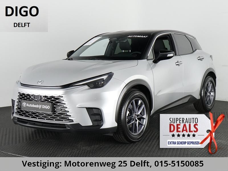 Zilver Gebruikt 2025 Lexus LBX Business Edition SUV | € 34.800 (Goede deal) - Afbeelding 1/3
