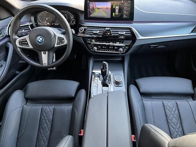 Occasion BMW 545e M Sport 286 PK (210 kW) 2022 Zwart Sedan