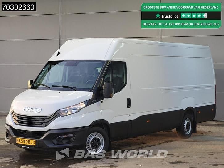 Wit Gebruikt 2024 Iveco Daily Van | € 27.800 (Eerlijke prijs) - Afbeelding 1/4
