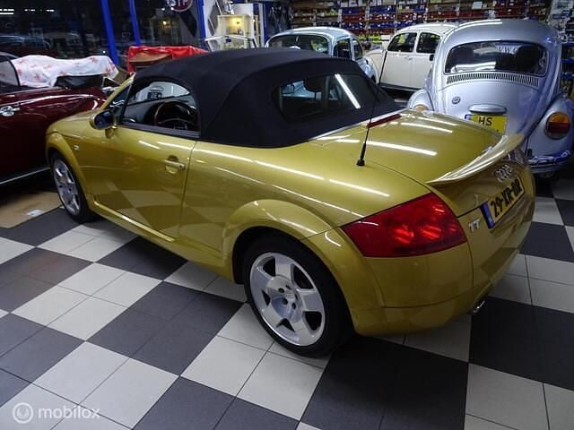 Occasion Audi TT Roadster Comfort 150 PK (110 kW) 2002 Geel Cabriolet