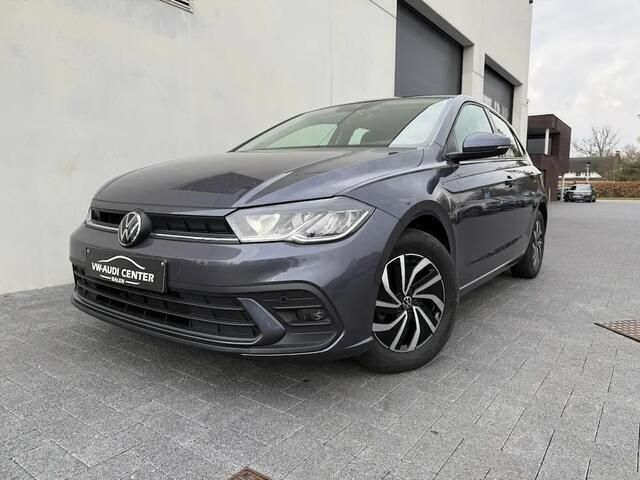 Grijs Gebruikt 2023 VW Polo Life Hatchback | € 19.495 (Super prijs) - Afbeelding 1/4