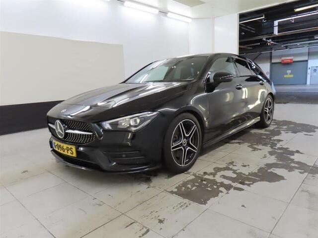 Zwart Gebruikt 2019 Mercedes CLA200 Shooting Brake AMG Stationwagen | € 22.450 (Eerlijke prijs) - Afbeelding 1/3