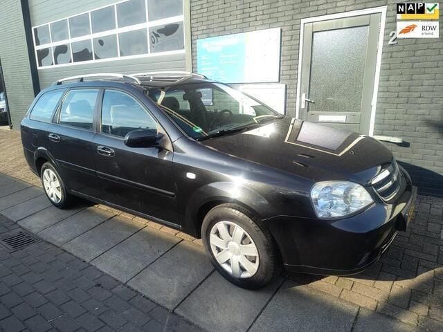 Zwart Gebruikt 2009 Chevrolet Nubira Stationwagen | € 2.300 (Goede deal) - Afbeelding 1/4