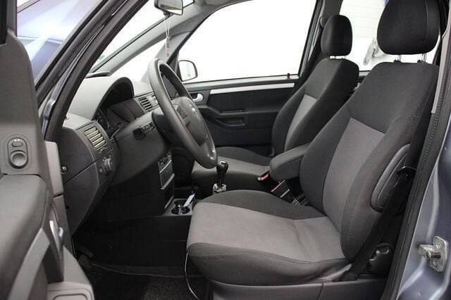 Occasion Opel Meriva Enjoy 101 PK (74 kW) 2003 Grijs MPV