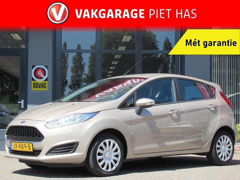 Bruin Gebruikt 2016 Ford Fiesta Style Hatchback | € 8.900 (Eerlijke prijs) - Afbeelding 1/4