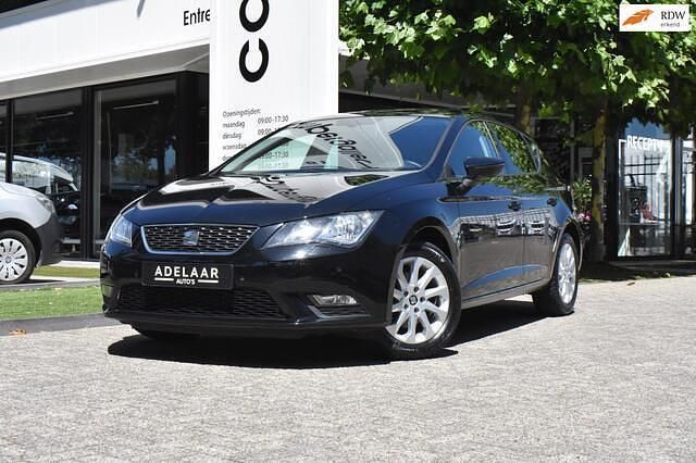 Zwart Gebruikt 2014 Seat Leon Style Hatchback | € 7.750 (Eerlijke prijs) - Afbeelding 1/4