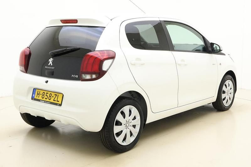 Occasion Peugeot 108 Style 72 PK (52 kW) 2020 Wit Hatchback