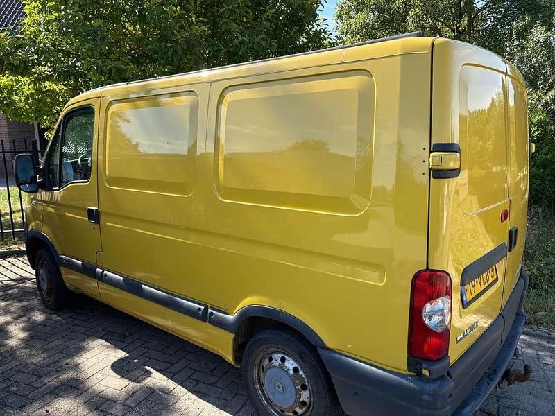 Geel Gebruikt 2008 Renault Master Van | € 3.900 (Goede deal) - Afbeelding 1/4