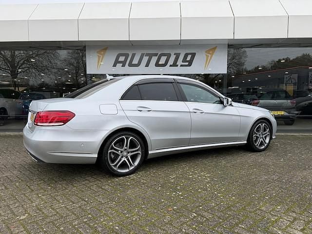 Occasion Mercedes E400 Avantgarde 2014 Grijs (metallic) Sedan