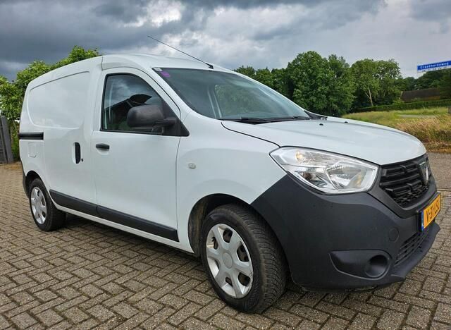 Occasion Dacia Dokker 102 PK (75 kW) 2018 Wit MPV