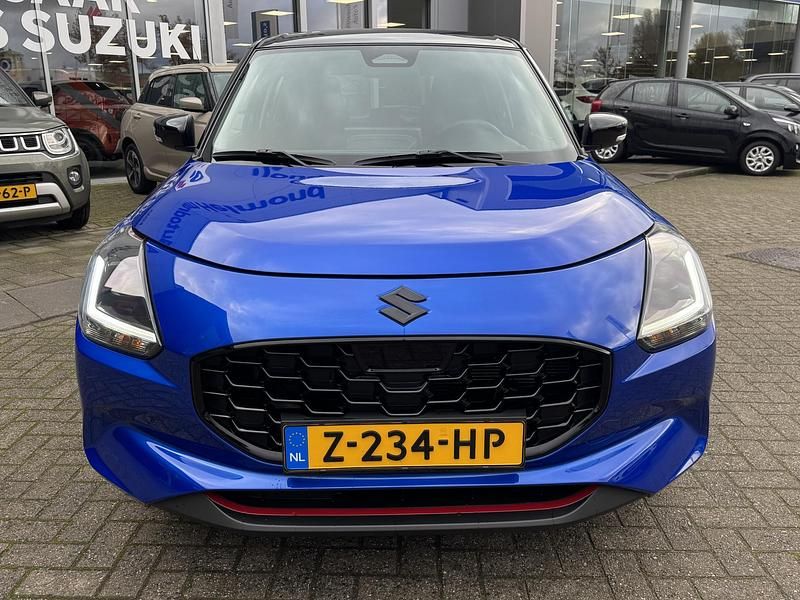 Occasion Suzuki Swift Style 90 PK (66 kW) 2024 Blauw, metallic lak Hatchback
