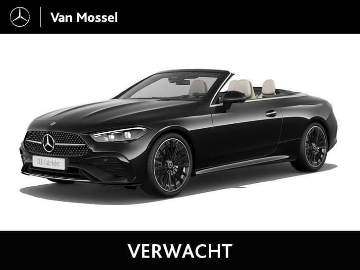 Zwart Nieuw 2025 Mercedes 200 AMG Line Premium Plus Cabriolet | € 92.710 - Afbeelding 1/2