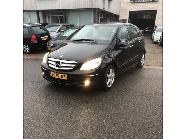Zwart Gebruikt 2007 Mercedes B200 MPV | € 2.495 (Super prijs) - Afbeelding 1/4