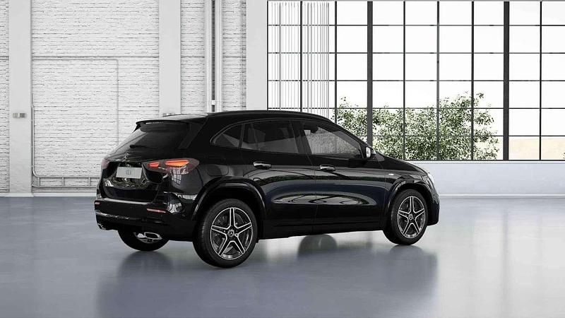 Occasion Mercedes GLA250 Business 163 PK (119 kW) 2025 Zwart SUV