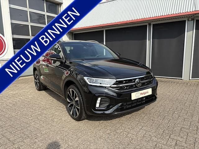 Zwart Gebruikt 2025 VW T-Roc R-line Edition SUV | € 41.750 (Duur) - Afbeelding 1/4