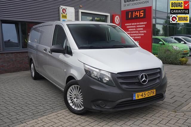 Grijs Gebruikt 2017 Mercedes Vito MPV | € 19.495 (Eerlijke prijs) - Afbeelding 1/4