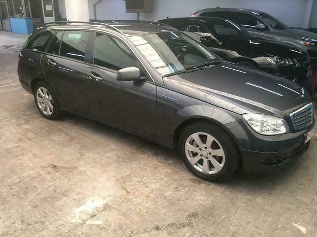 Grijs Gebruikt 2010 Mercedes C200 Classic Stationwagen | € 14.500 - Afbeelding 1/4