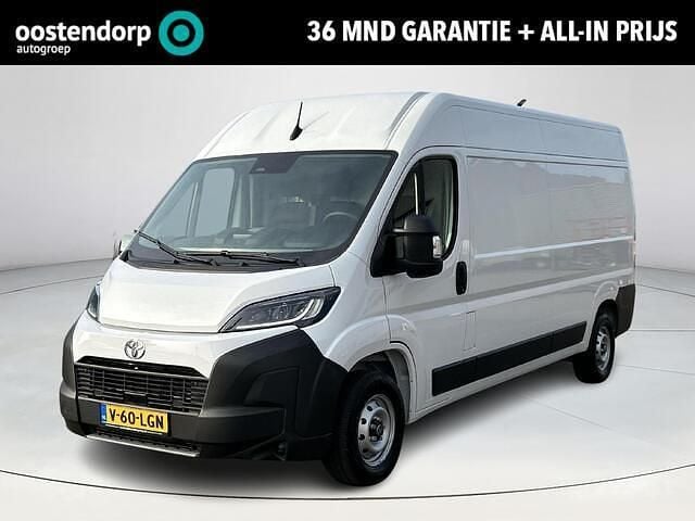 Wit Gebruikt 2024 Toyota Proace Comfort Van | € 37.900 (Eerlijke prijs) - Afbeelding 1/4