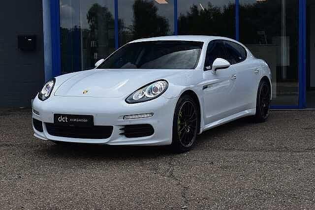 Wit Gebruikt 2016 Porsche Panamera S Sedan | € 42.900 - Afbeelding 1/4