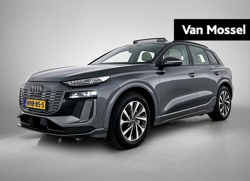 Grijs Occasion 2025 Audi Q6 e-tron Advanced SUV | € 65.900 (Iets duurder) - Afbeelding 1/4