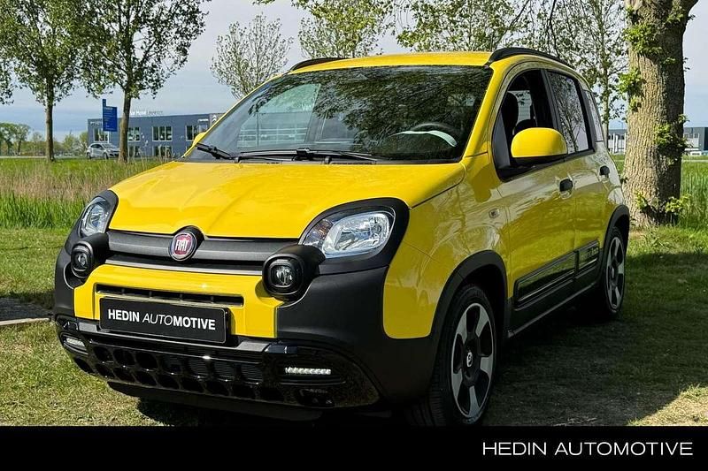 Geel Nieuw 2025 Fiat Panda Hatchback | € 22.990 (Eerlijke prijs) - Afbeelding 1/4