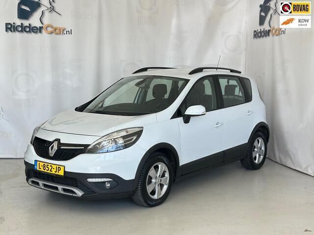 Wit Gebruikt 2013 Renault Scénic III Bose Edition MPV | € 6.999 (Eerlijke prijs) - Afbeelding 1/4