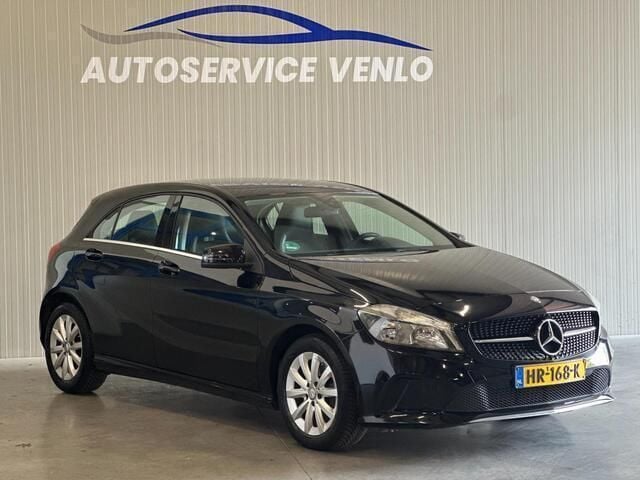 Zwart Gebruikt 2016 Mercedes A160 Hatchback | € 9.800 (Super prijs) - Afbeelding 1/4