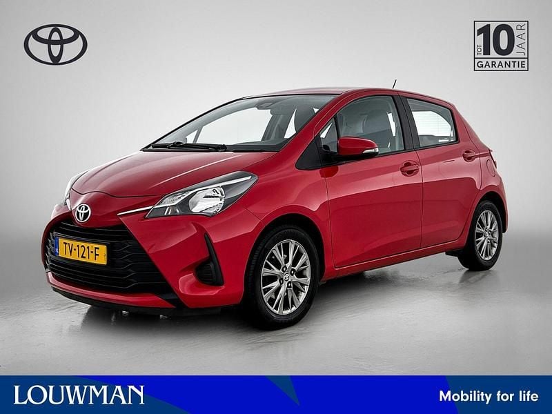 Rood Gebruikt 2018 Toyota Yaris Comfort Hatchback | € 11.850 (Eerlijke prijs) - Afbeelding 1/4