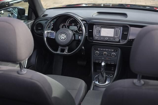 Occasion VW Beetle Trendline 105 PK (77 kW) 2013 Zwart Hatchback