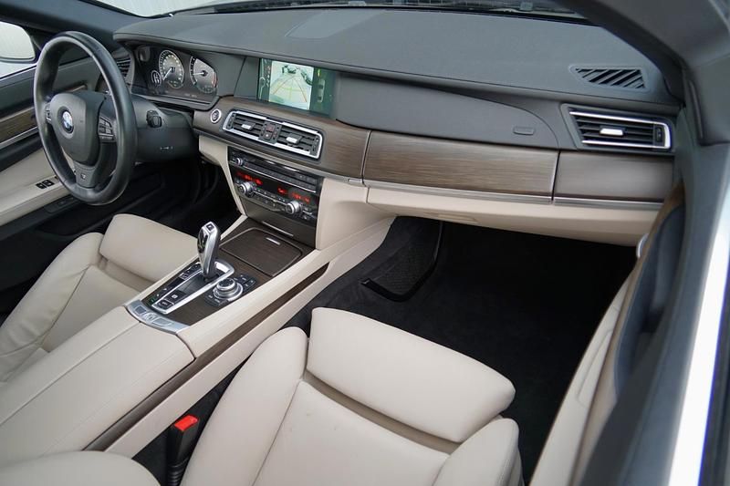 Occasion BMW 740 M Sport 306 PK (225 kW) 2012 Zwart Sedan