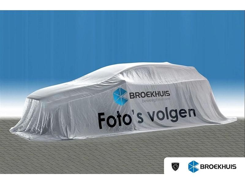 Wit Gebruikt 2020 Peugeot 208 Allure Hatchback | € 14.400 (Eerlijke prijs) - Afbeelding 1/1