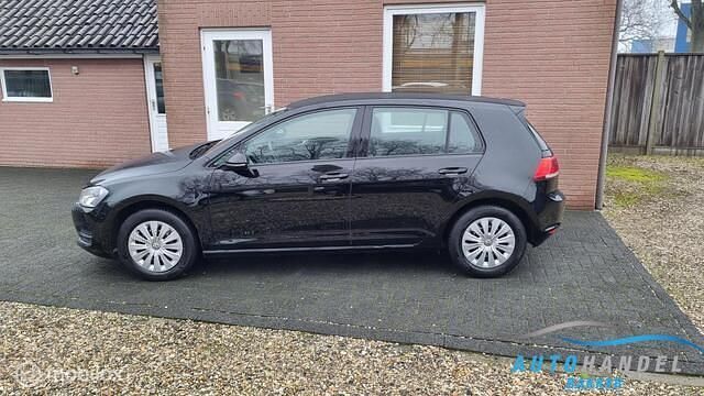 Occasion VW Golf VII Trendline 86 PK (63 kW) 2015 Zwart Hatchback